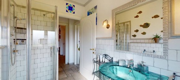 Villa T4 em Lavena Ponte Tresa, Italy N.º 73410 50