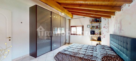 Villa T4 em Lavena Ponte Tresa, Italy N.º 73410 11