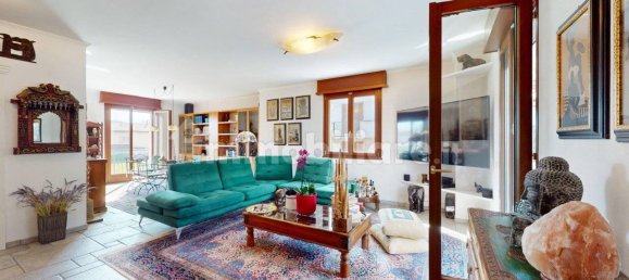 Villa T4 em Lavena Ponte Tresa, Italy N.º 73410 38