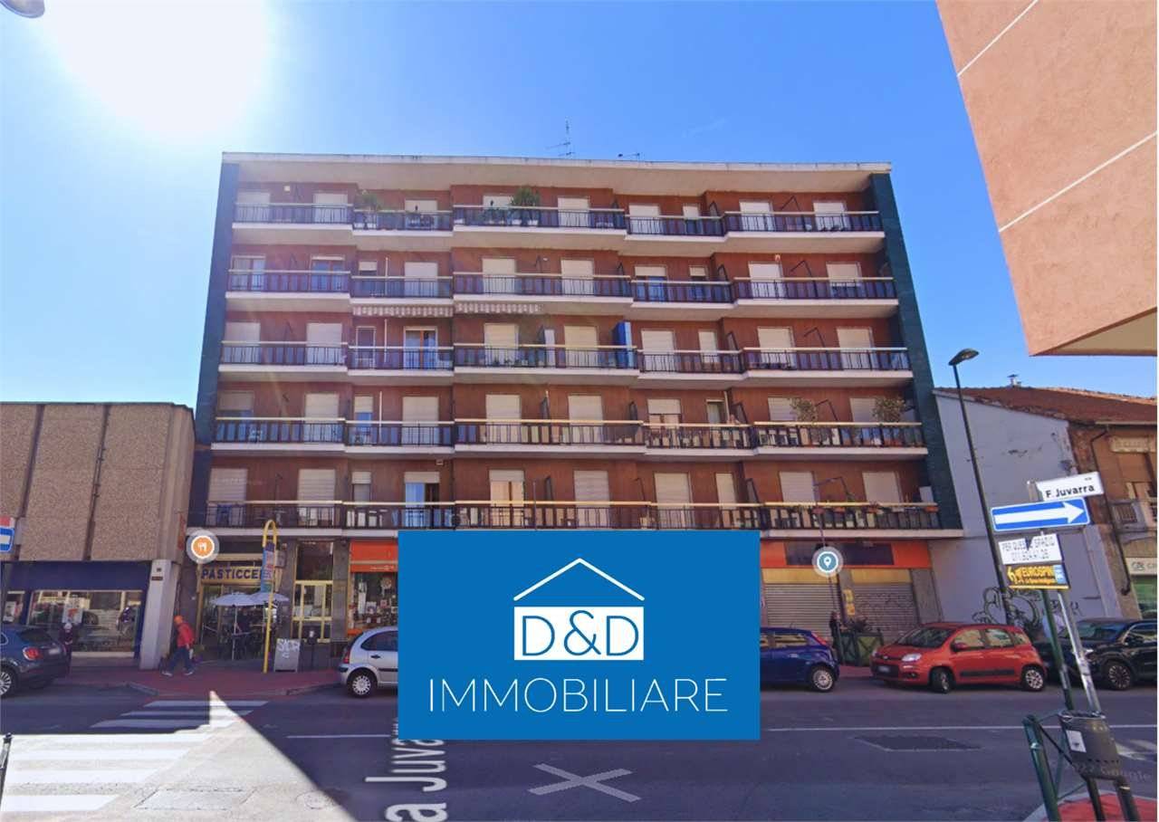 2 bedrooms Apartment in Nichelino, Italy No. 10106