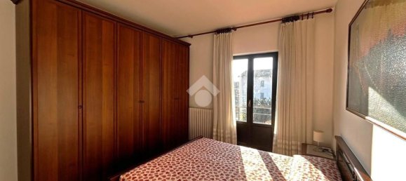 3-salle Appartement à Domaso, Italy No. 213074 11