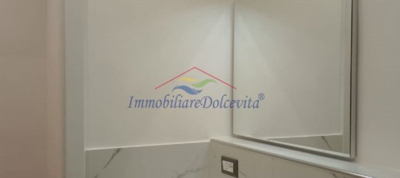 4 rooms Apartment in Florence, Italy No. 35510 10