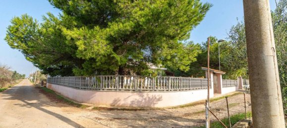 Вилла с 4 комнатами в Porto Cesareo, Италия № 77251 7