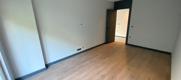 3 bedrooms Property in Yomra, Turkey No. 22679 16