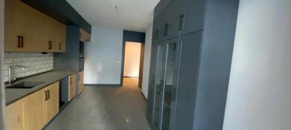 3 bedrooms Property in Yomra, Turkey No. 22679 20