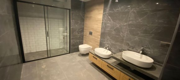 3 bedrooms Property in Yomra, Turkey No. 22679 24