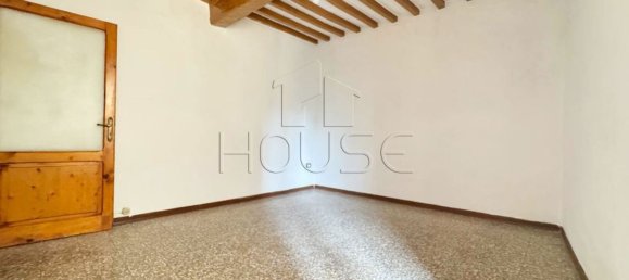 3 Schlafzimmer Wohnung in Sansepolcro, Italy, Nr. 331917 8