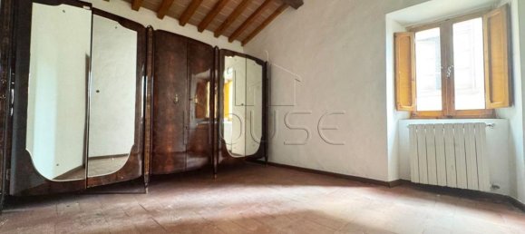 3 Schlafzimmer Wohnung in Sansepolcro, Italy, Nr. 331917 13