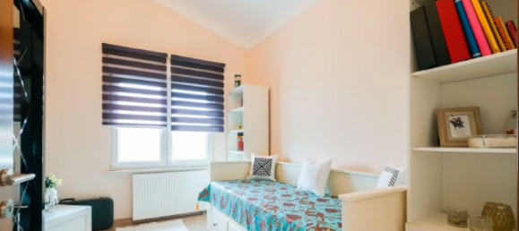 Villa 6+1 in Istanbul, Turkey No. 25186 13