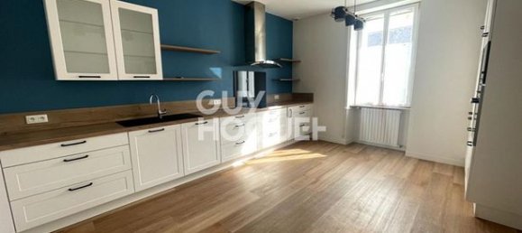 5 Schlafzimmer Haus in Elven, France, Nr. 312625 2