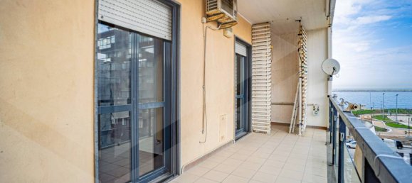 Apartamento de 3 habitaciónes en Bari, Italy No. 20293 22