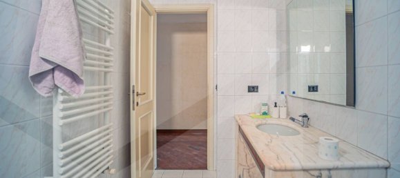 Apartamento de 3 habitaciónes en Bari, Italy No. 20293 19
