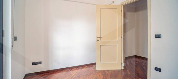 Apartamento de 3 habitaciónes en Bari, Italy No. 20293 7