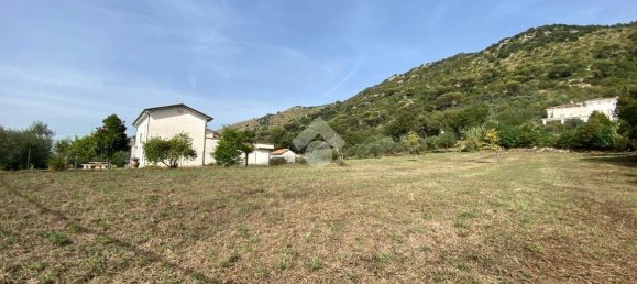 Земельный участок 3165м² в Кассино, Италия № 104139 15