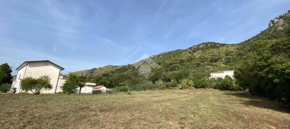 Земельный участок 3165м² в Кассино, Италия № 104139 7