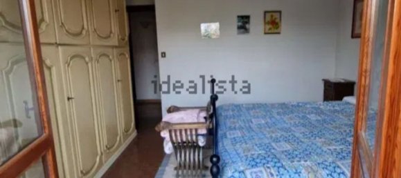 6 rooms House in Carrara, Italy No. 50910 12