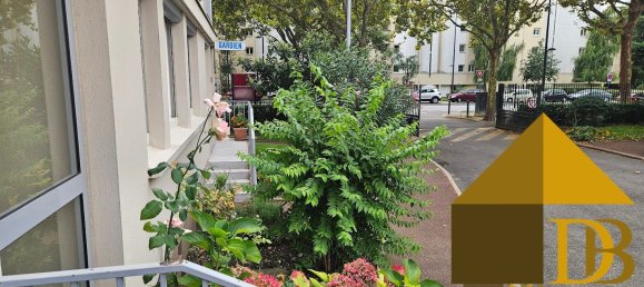 3 bedrooms Apartment in Maisons-Alfort, France No. 170464 3