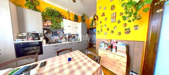 4 rooms Apartment in Turin, Italy No. 137220 7