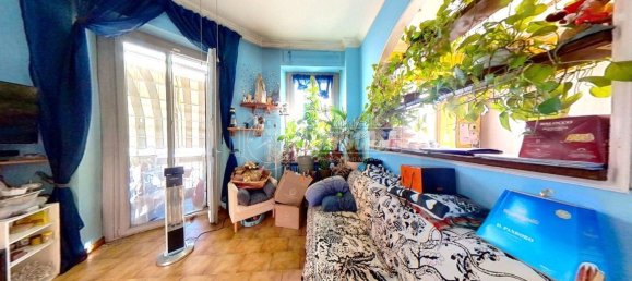 4 rooms Apartment in Turin, Italy No. 137220 2