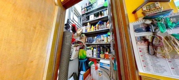 4 rooms Apartment in Turin, Italy No. 137220 12