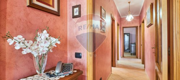 3 bedrooms Apartment in Penne, Italy No. 348507 13