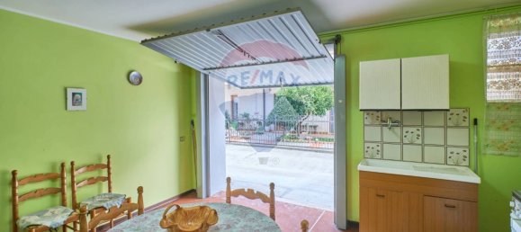 3 bedrooms Apartment in Penne, Italy No. 348507 32