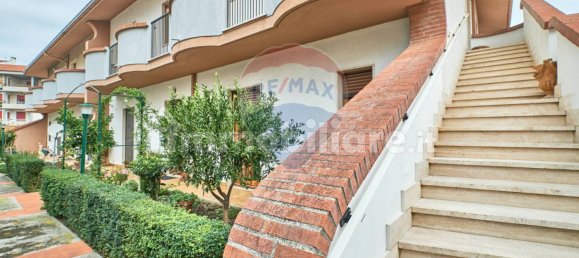 3 bedrooms Apartment in Penne, Italy No. 348507 4