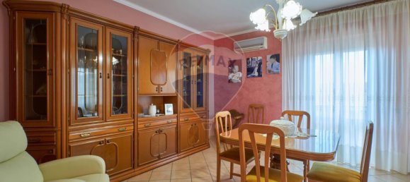 3 bedrooms Apartment in Penne, Italy No. 348507 11