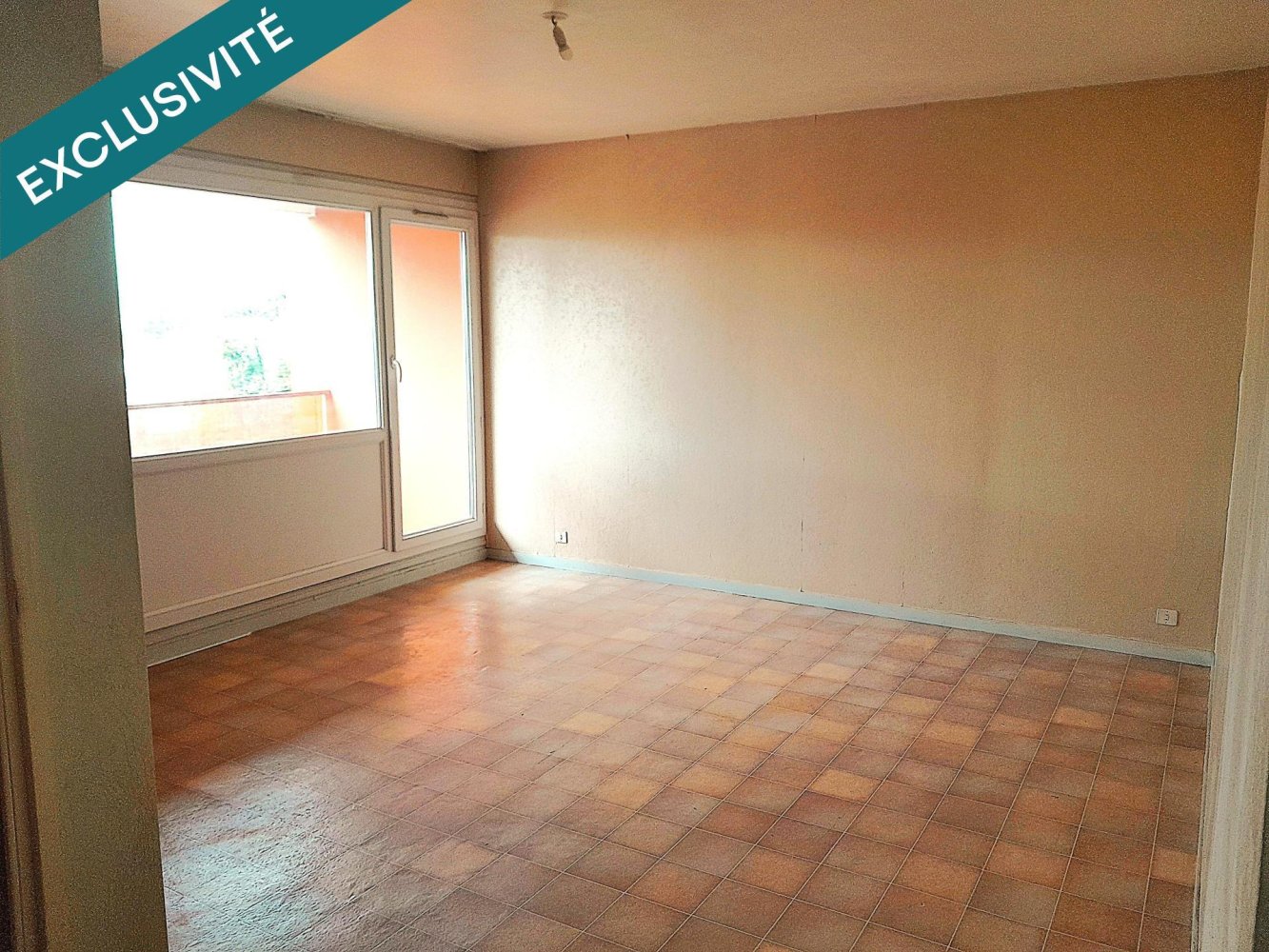 1 غرف نوم شقة في Saint-Jean-de-Braye, France رقم 213251