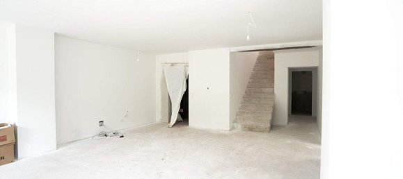 3 rooms Apartment in Gmunden, Austria No. 150152 3