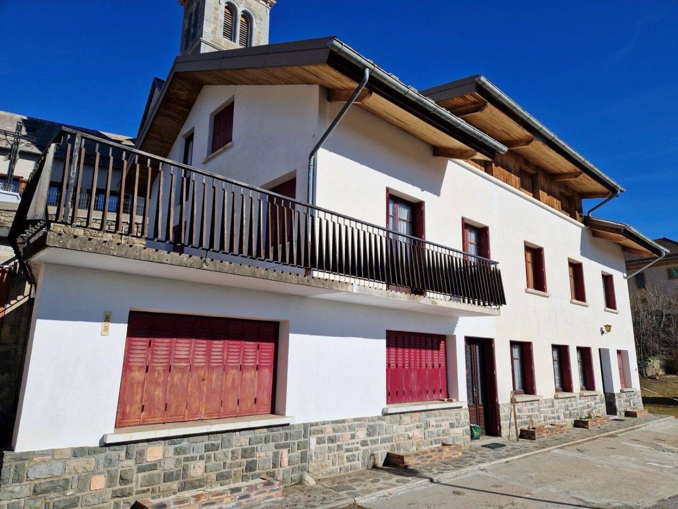 5 bedrooms Townhouse in Hautes-Alpes, France No. 333622