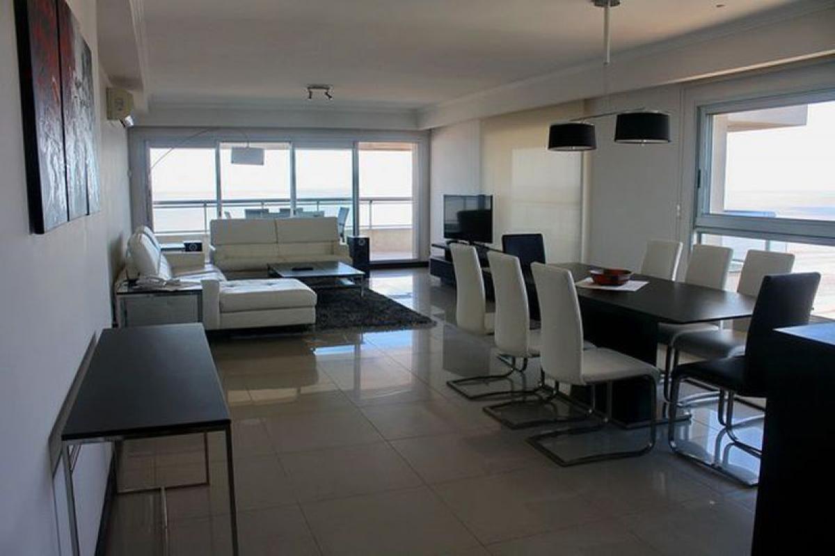 3 غرف نوم شقة في Maldonado, Uruguay رقم 11834