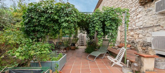 2 bedrooms House in Rousset, France No. 345924 3