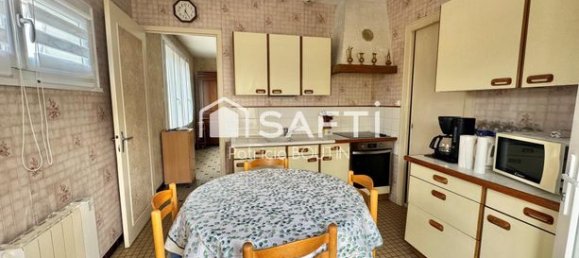 2 bedrooms House in Deux-Sevres, France No. 310681 5