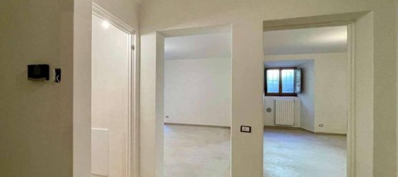 4-Zimmer Wohnung in Florence, Italy, Nr. 34706 8