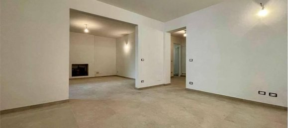 4-Zimmer Wohnung in Florence, Italy, Nr. 34706 10