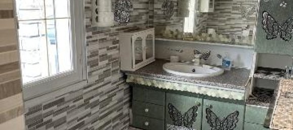 2 Schlafzimmer Haus in Epernay, France, Nr. 343220 4