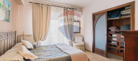 3 bedrooms Apartment in Valverde, Italy No. 216984 8