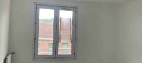 2 bedrooms Apartment in Lannoy, France No. 152058 6