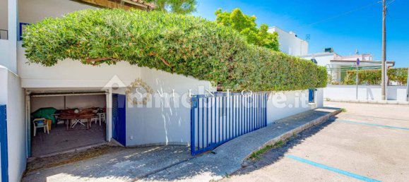 3 bedrooms Villa in Salve, Italy No. 140337 18