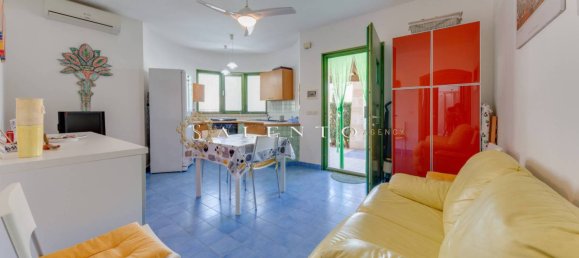 3 bedrooms Villa in Salve, Italy No. 140337 8