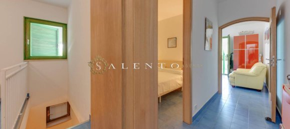3 bedrooms Villa in Salve, Italy No. 140337 11
