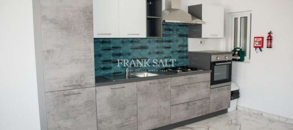 Apartamento de 2 dormitorios en Marsaxlokk, Malta No. 8127 3