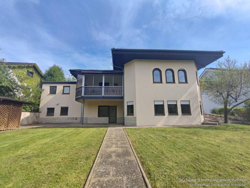 3 Schlafzimmer Haus in Karlsruhe, Germany, Nr. 295985