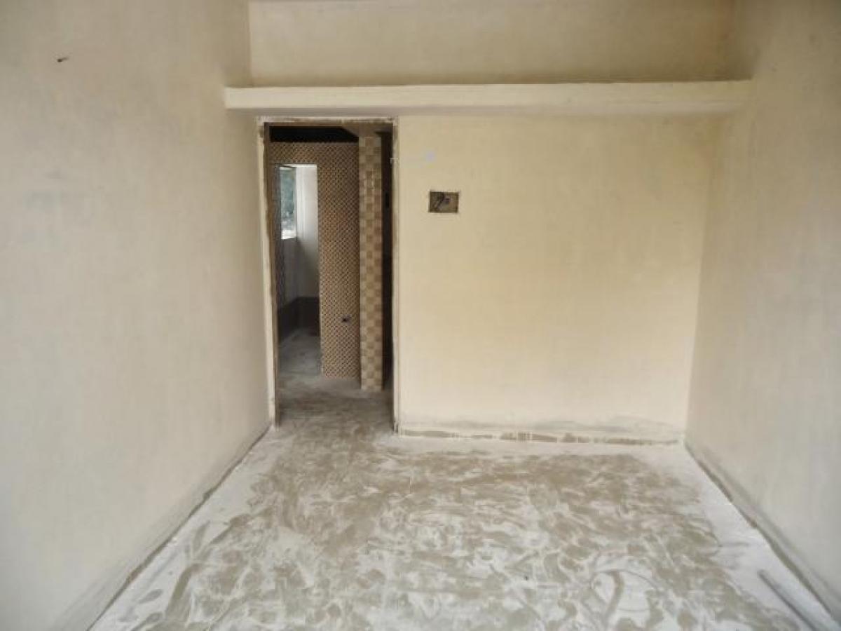 2 bedrooms House in Mumbai, India No. 9515