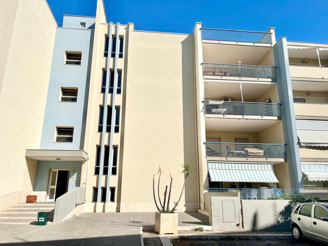 4غرفة بانتهاوس في Monopoli, Italy رقم 299509