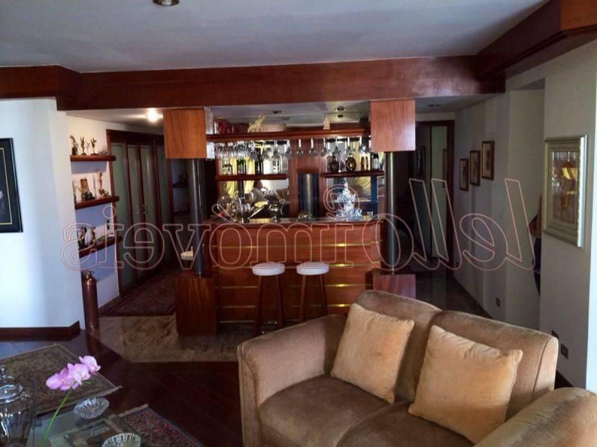 4 bedrooms Apartment in Sao Paulo, Brazil No. 586640