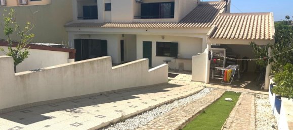 4 bedrooms Townhouse in Albufeira, Portugal No. 110295 2