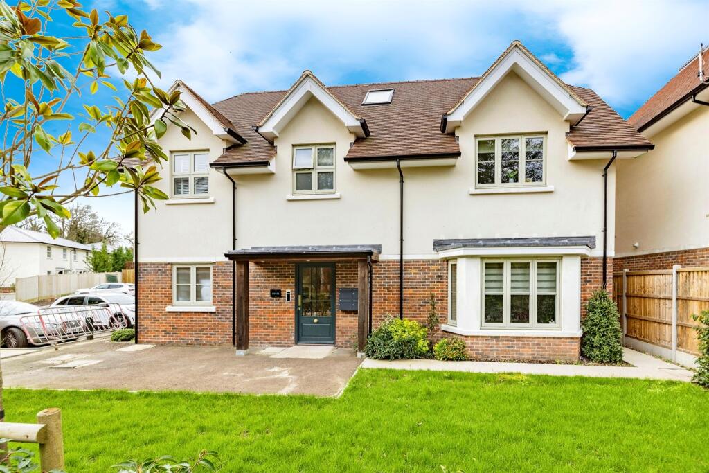 1 bedroom Apartment in Bushey, United Kingdom No. 6255