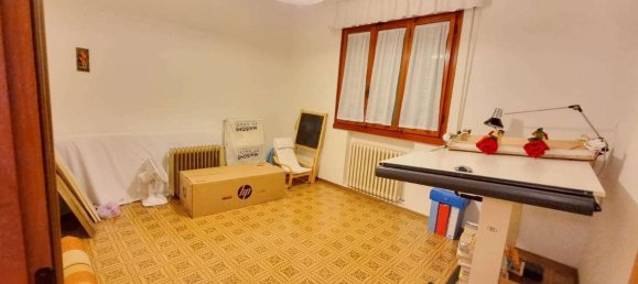 14 rooms Villa in Vinci, Italy No. 123222 9